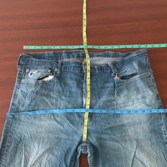 Men’s 559 Levi’s mom jeans - Picture 6 of 8